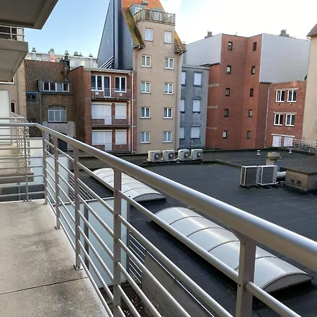 In Nieuwpoort-bad By The Lejlighed *