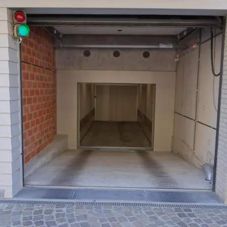 In Nieuwpoort-bad By The Apartment *