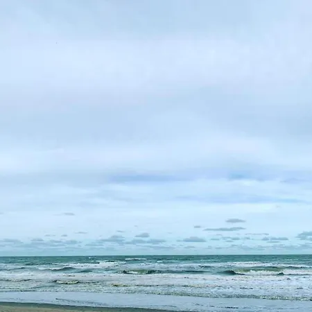 In Nieuwpoort-bad By The Nieuwpoort